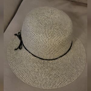 Scala BRrand Elegant Black and White Women's Hat